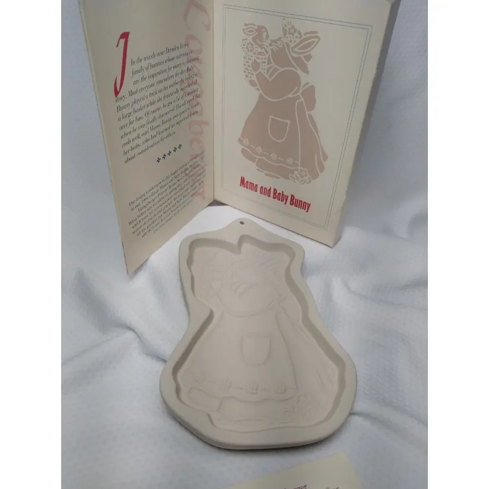 Vintage Longaberger Woven Traditions Ceramic Bunny Cookie Mold Tie-On 1994 Box